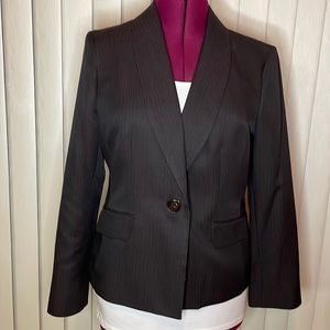 NWT Evan Picone Pantsuit black with brown pinstripes. Size 14